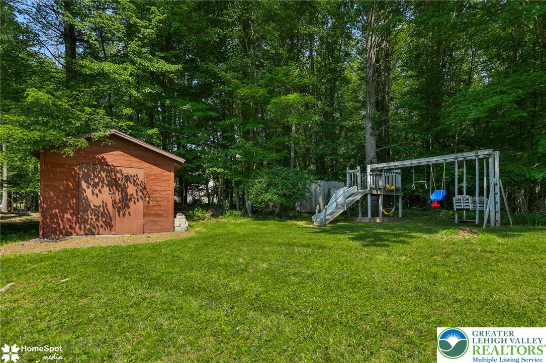 1503 Seneca Trail Effort, PA 18330 - Photo 66 of 66