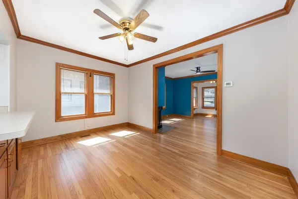 $350,000 | 115 South Illinois Avenue, Villa Park, IL 60181