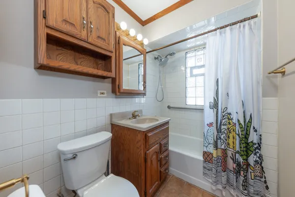 $350,000 | 115 South Illinois Avenue, Villa Park, IL 60181