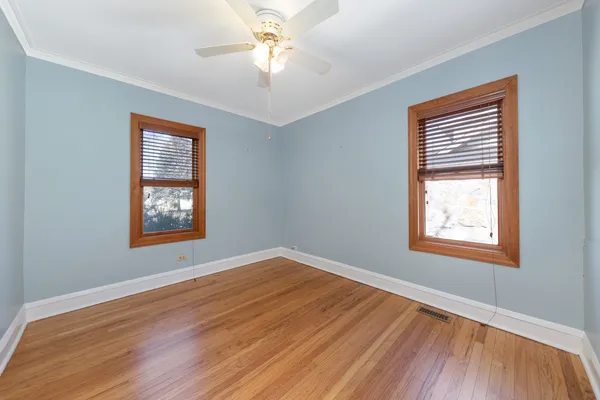 $350,000 | 115 South Illinois Avenue, Villa Park, IL 60181
