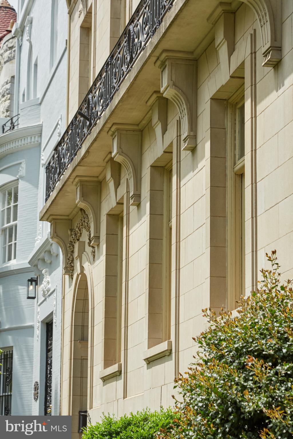 1716 New Hampshire Avenue Northwest Washington, DC 20009 - Photo 4 of 27