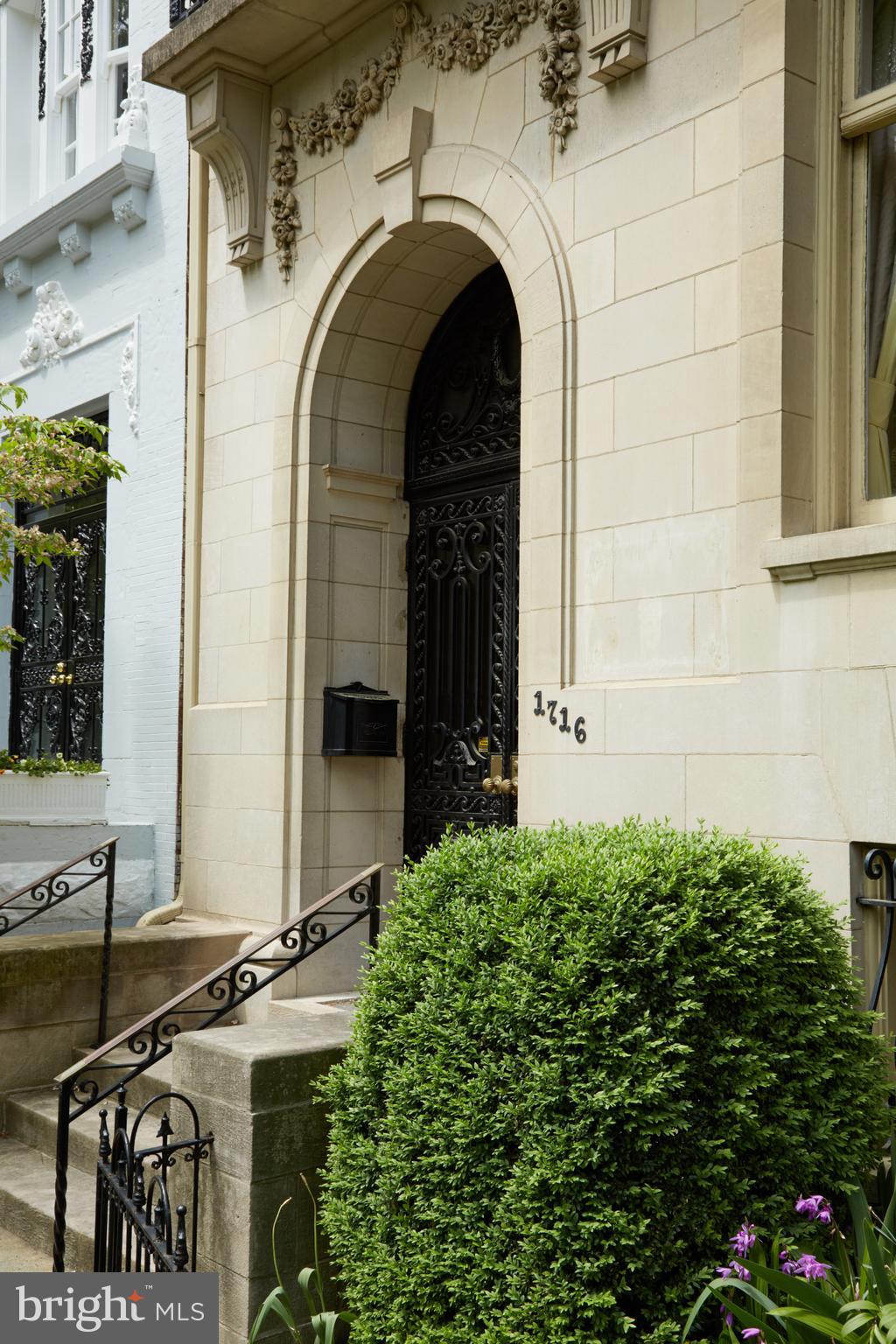 1716 New Hampshire Avenue Northwest Washington, DC 20009 - Photo 7 of 27