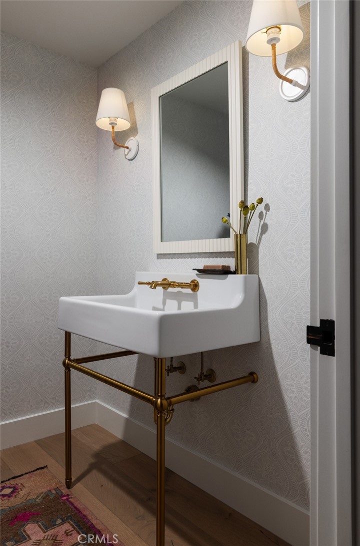 1120 Dolphin Terrace Corona del Mar, CA 92625 - Photo 24 of 48