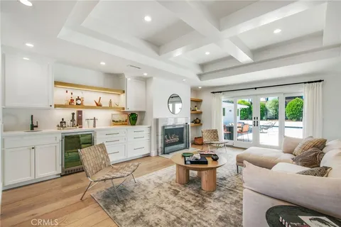 $5,899,000 | 1120 Dolphin Terrace, Corona del Mar, CA 92625
