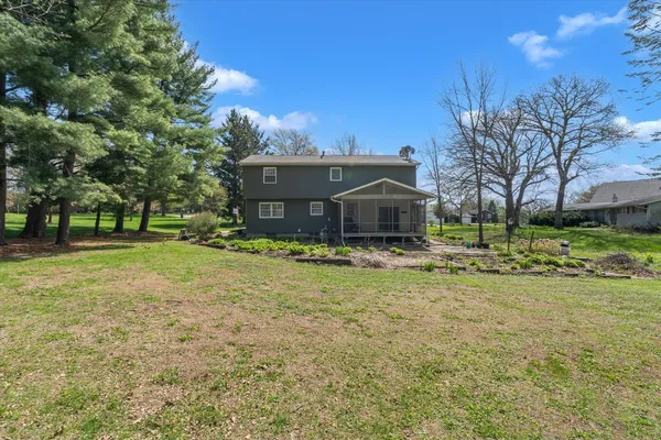 $350,000 | 119 Sherwood Drive, Geneseo, IL 61254