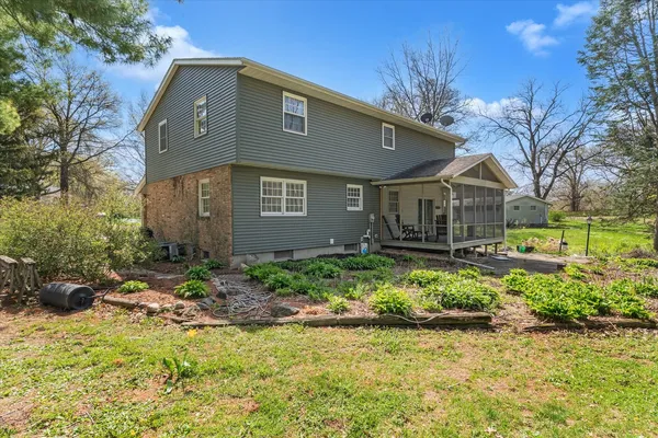 $350,000 | 119 Sherwood Drive, Geneseo, IL 61254