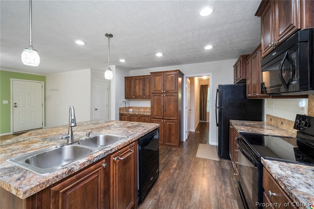 7684 Roaring Springs Road Gloucester, VA 23061 - Photo 11 of 32 Gallery Image 11