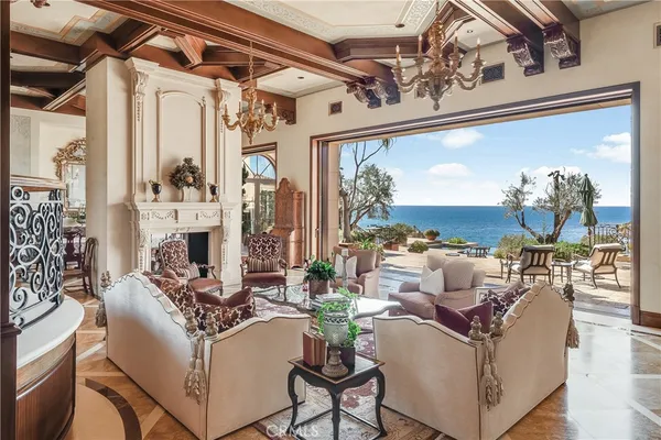 $17,450,000 | 2729 Vía Oleadas, Palos Verdes Estates, CA 90274