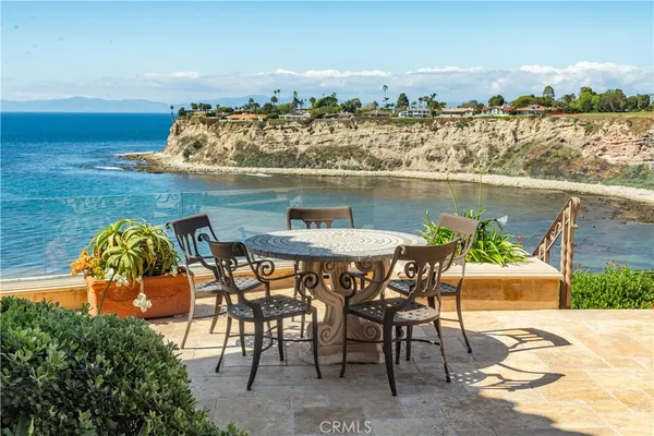 $17,450,000 | 2729 Vía Oleadas, Palos Verdes Estates, CA 90274