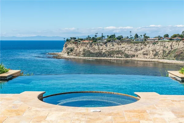 $17,450,000 | 2729 Vía Oleadas, Palos Verdes Estates, CA 90274