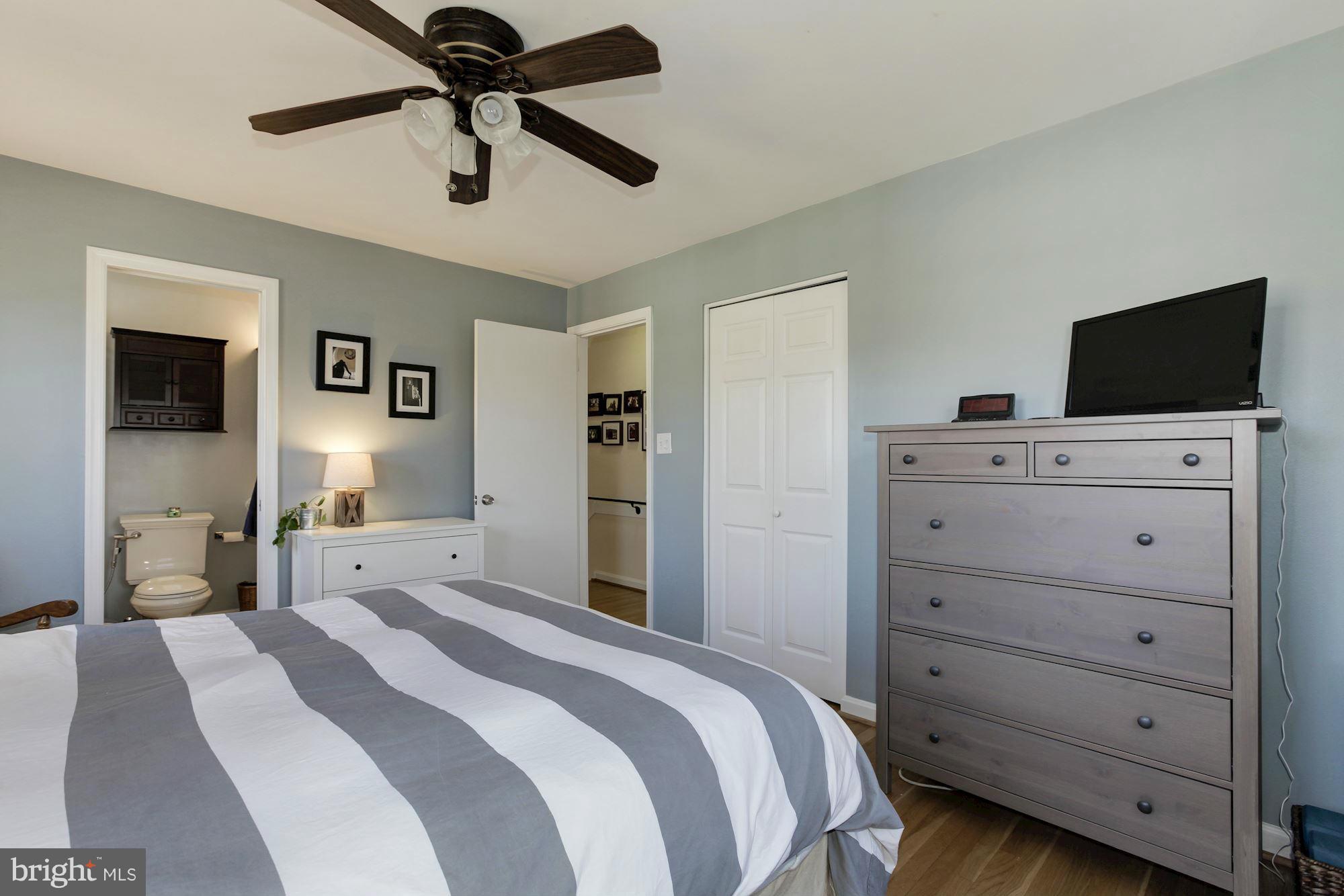 809 Burdette Road Rockville, MD 20851 - Photo 15 of 30 Bedroom (Master)