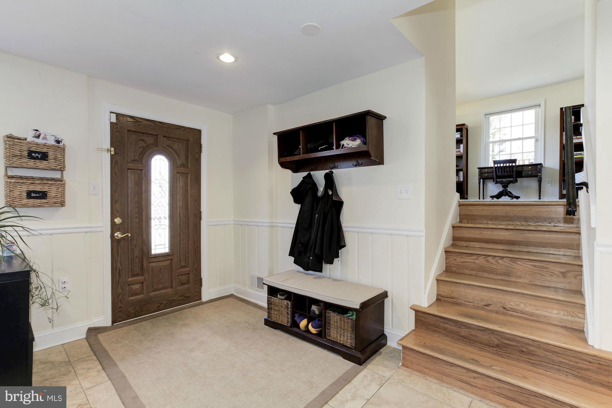 809 Burdette Road Rockville, MD 20851 - Photo 3 of 30 Interior (General)