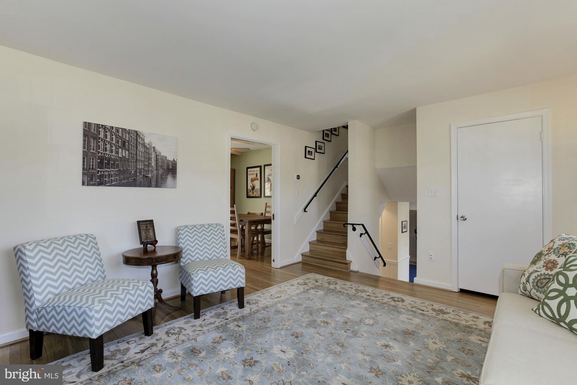 809 Burdette Road Rockville, MD 20851 - Photo 6 of 30 Living Room