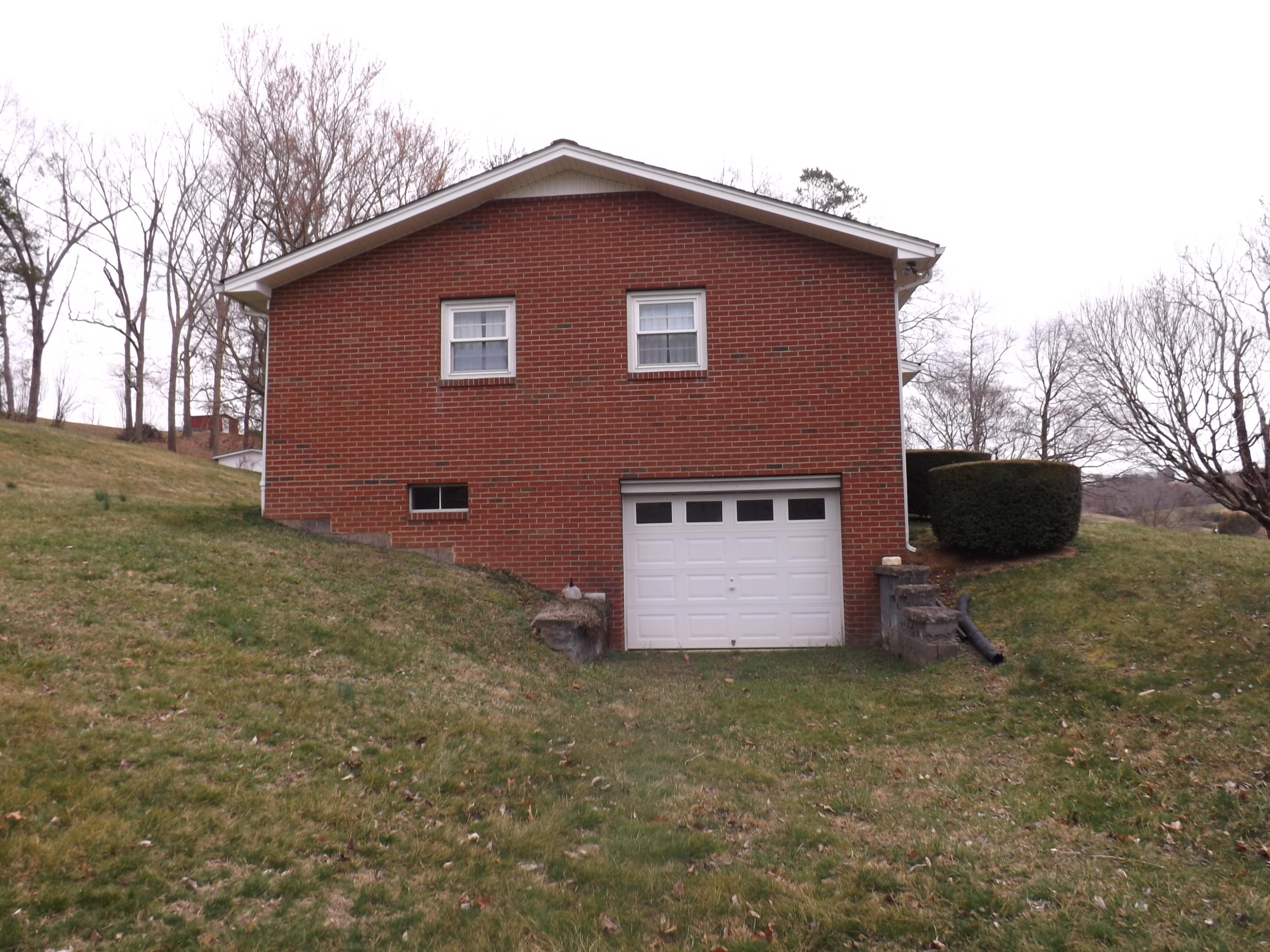 433 Pump Springs Road Harrogate, TN 37752 - Photo 12 of 37 DSCF8843