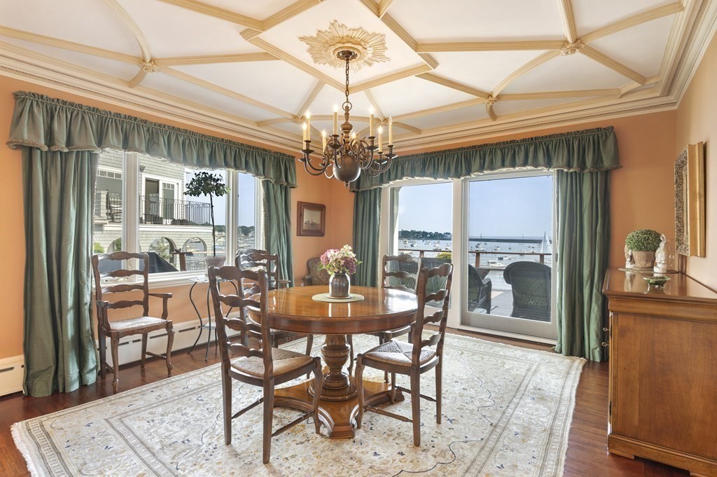 22 Cliff Street Marblehead, MA 01945 - Photo 18 of 37