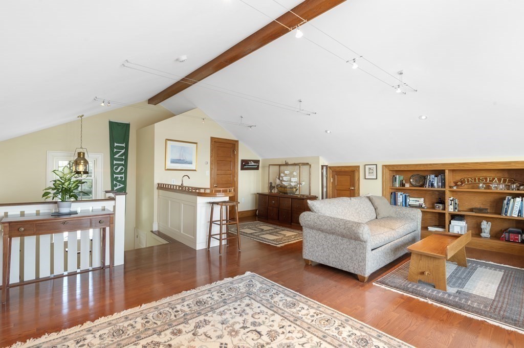 22 Cliff Street Marblehead, MA 01945 - Photo 30 of 37