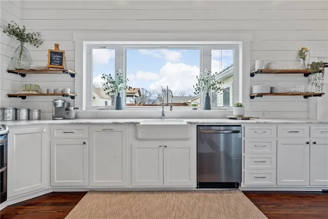 $399,900 | 367 Illinois Avenue, China Spring, TX 76633