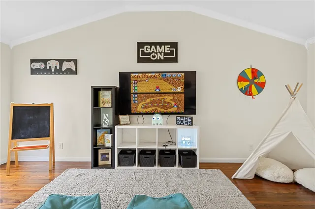 $399,900 | 367 Illinois Avenue, China Spring, TX 76633