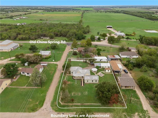 $399,900 | 367 Illinois Avenue, China Spring, TX 76633