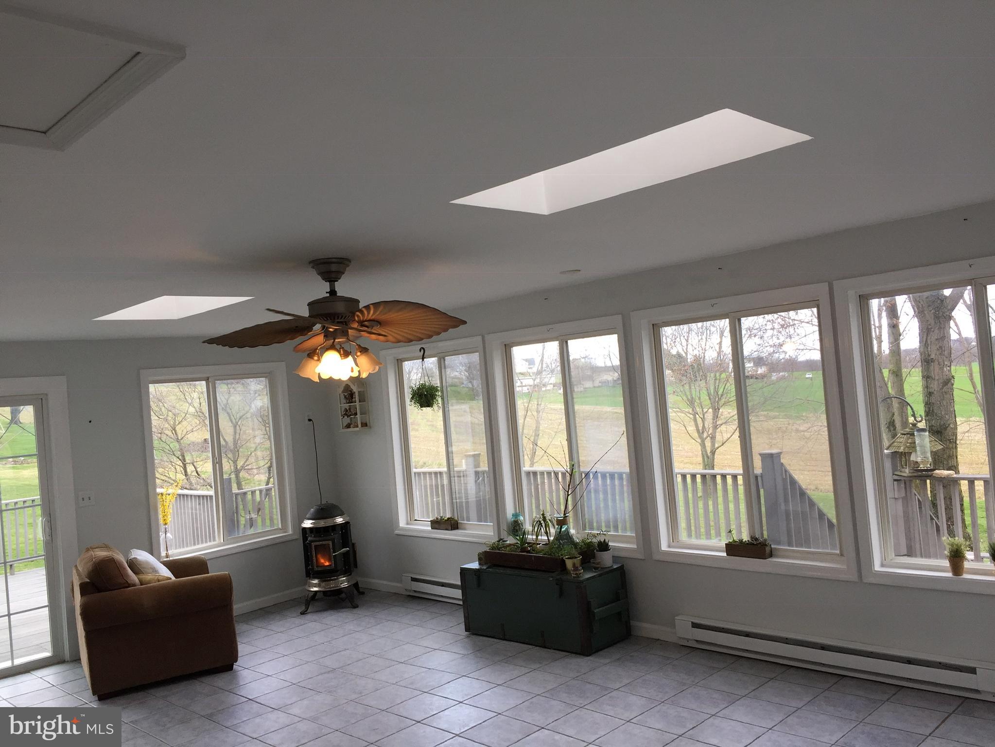 2327 Meadow View Road Manheim, PA 17545 - Photo 18 of 35