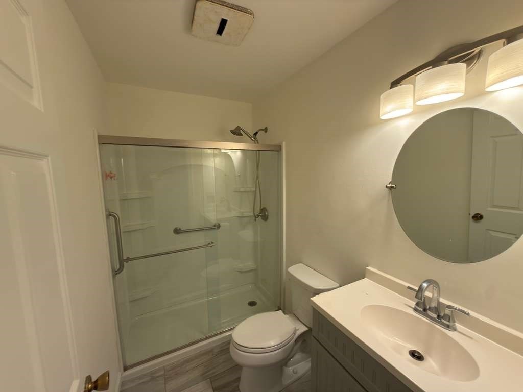 94 Tennis Plaza Road, Unit 10 Dracut, MA 01826 - Photo 20 of 27