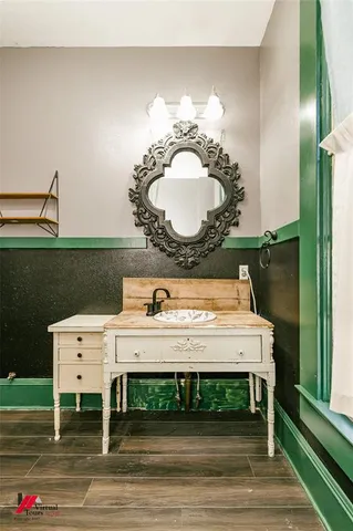 a view of a entryway