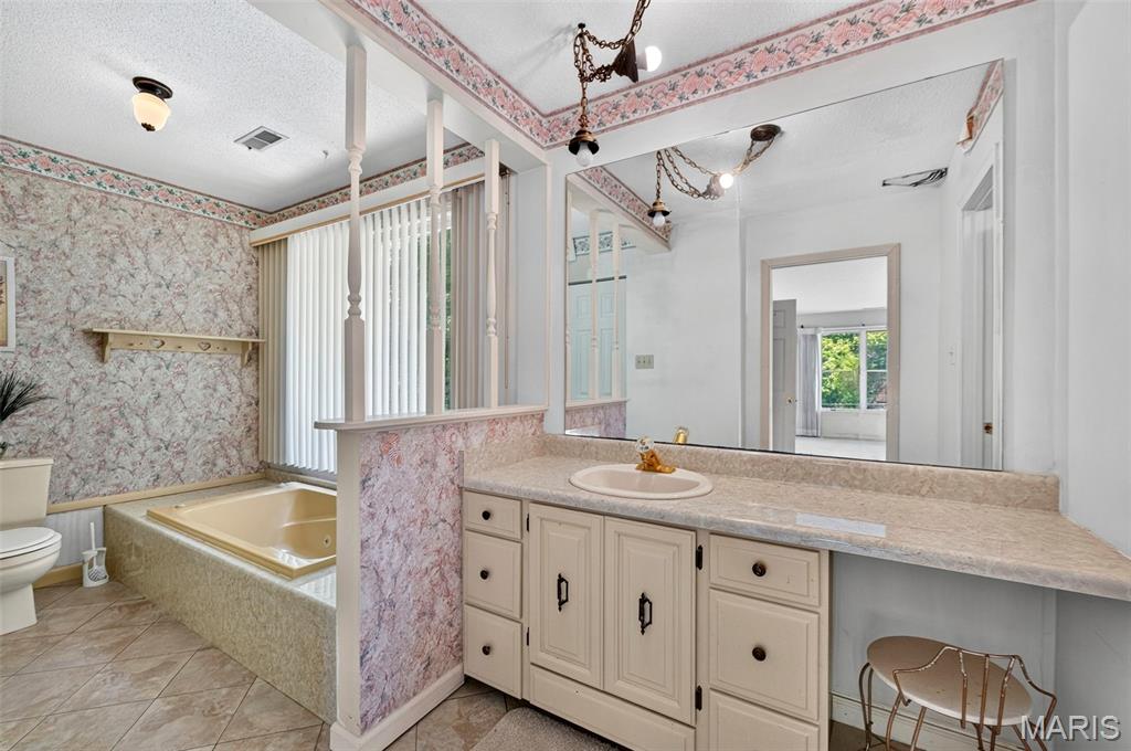 3672 Hawks Rest Road Wildwood, MO 63069 - Photo 24 of 34