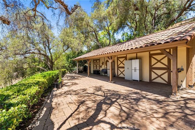 $9,995,000 | 26501 Silver Saddle Lane, Laguna Hills, CA 92653
