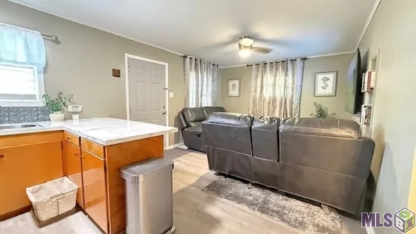 $700 | 812b Lagarde Street, Unit B, Thibodaux, LA 70301