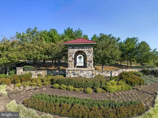 $640,000 | 123 Cowbird St Lake, White Post, VA 22663