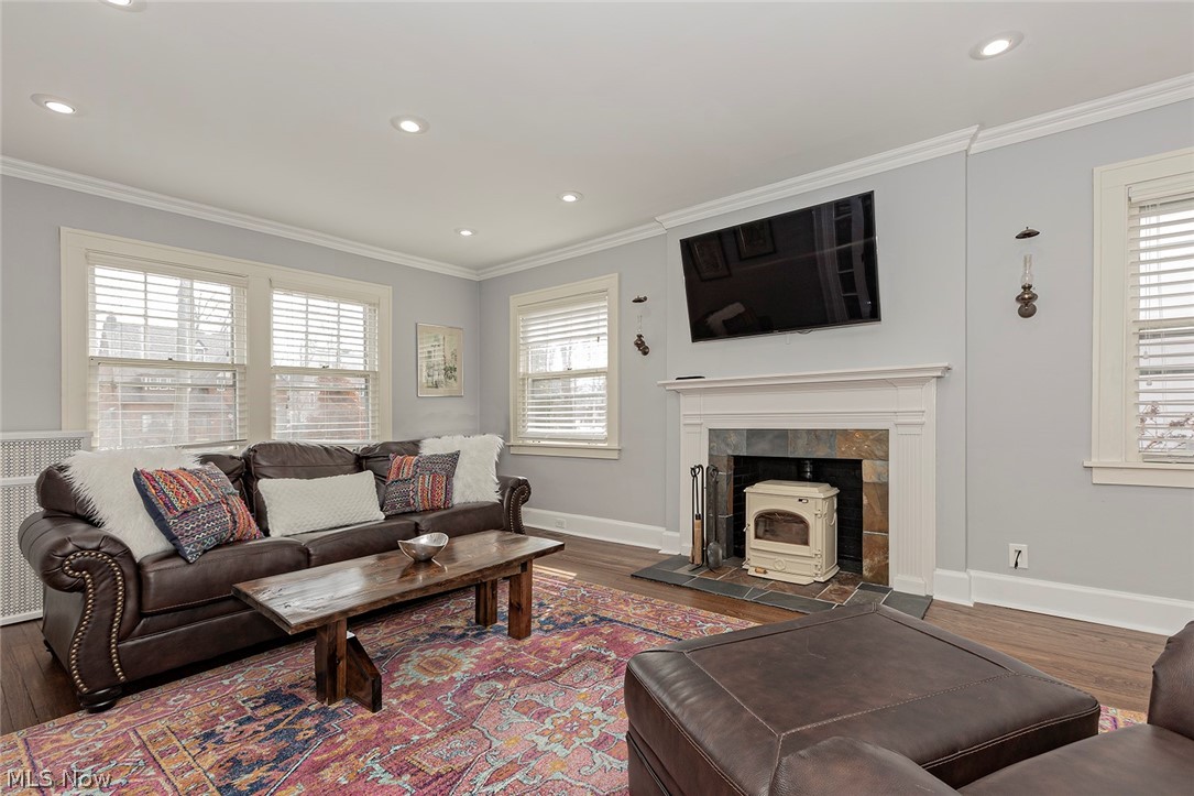 3370 Kenmore Road Shaker Heights, OH 44122 - Photo 5 of 35 Gallery Image 5