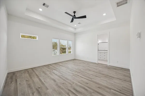 $2,500 | 6644 Lozier Street, Houston, TX 77021