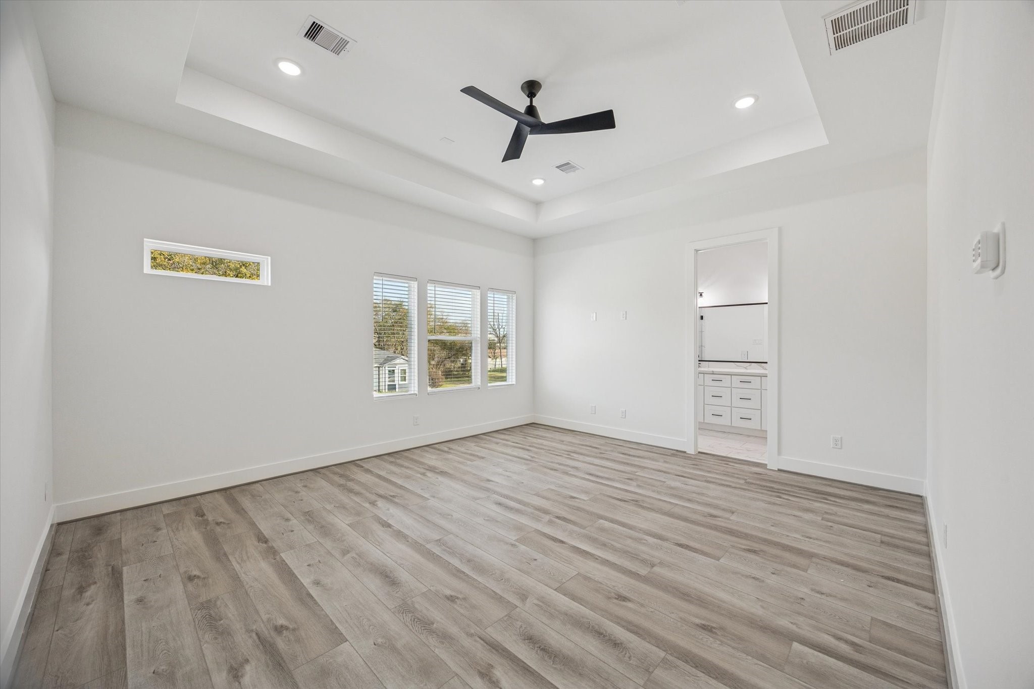 6644 Lozier Street Houston, TX 77021 - Photo 15 of 33 Primary Bedroom