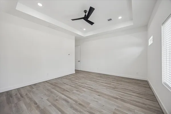 $2,500 | 6644 Lozier Street, Houston, TX 77021