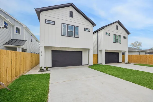 $2,500 | 6644 Lozier Street, Houston, TX 77021