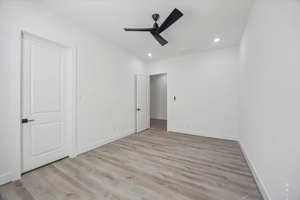 $2,500 | 6644 Lozier Street, Houston, TX 77021