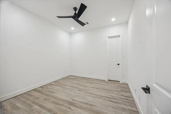 $2,500 | 6644 Lozier Street, Houston, TX 77021