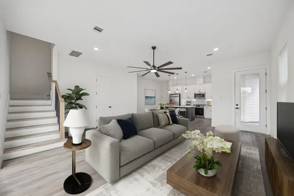 $2,300 | 6644 Lozier Street, Houston, TX 77021