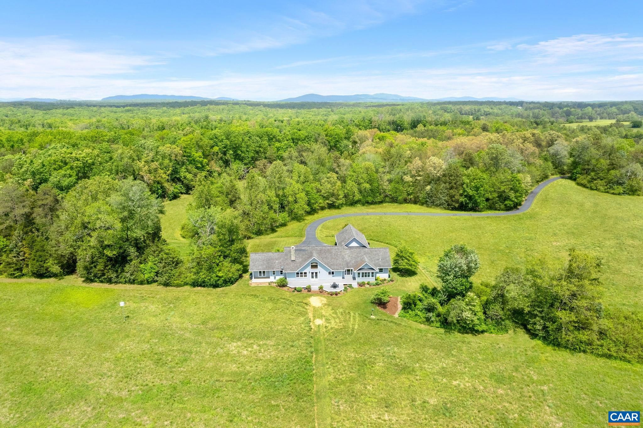 6670 Scottsville Road Keene, VA 22946 - Photo 6 of 71 Gallery Image 6