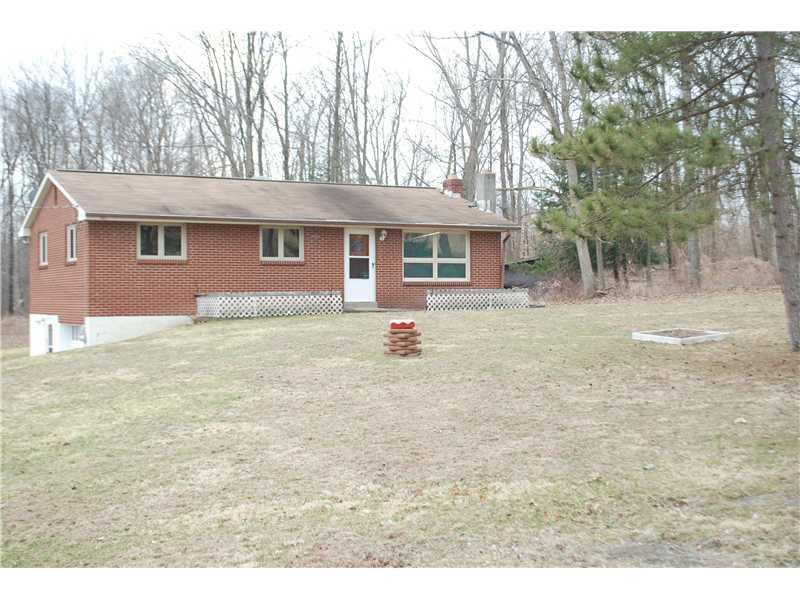196 Stolze Road Burgettstown, PA 15021 - Photo 1 of 11 Exterior Front.