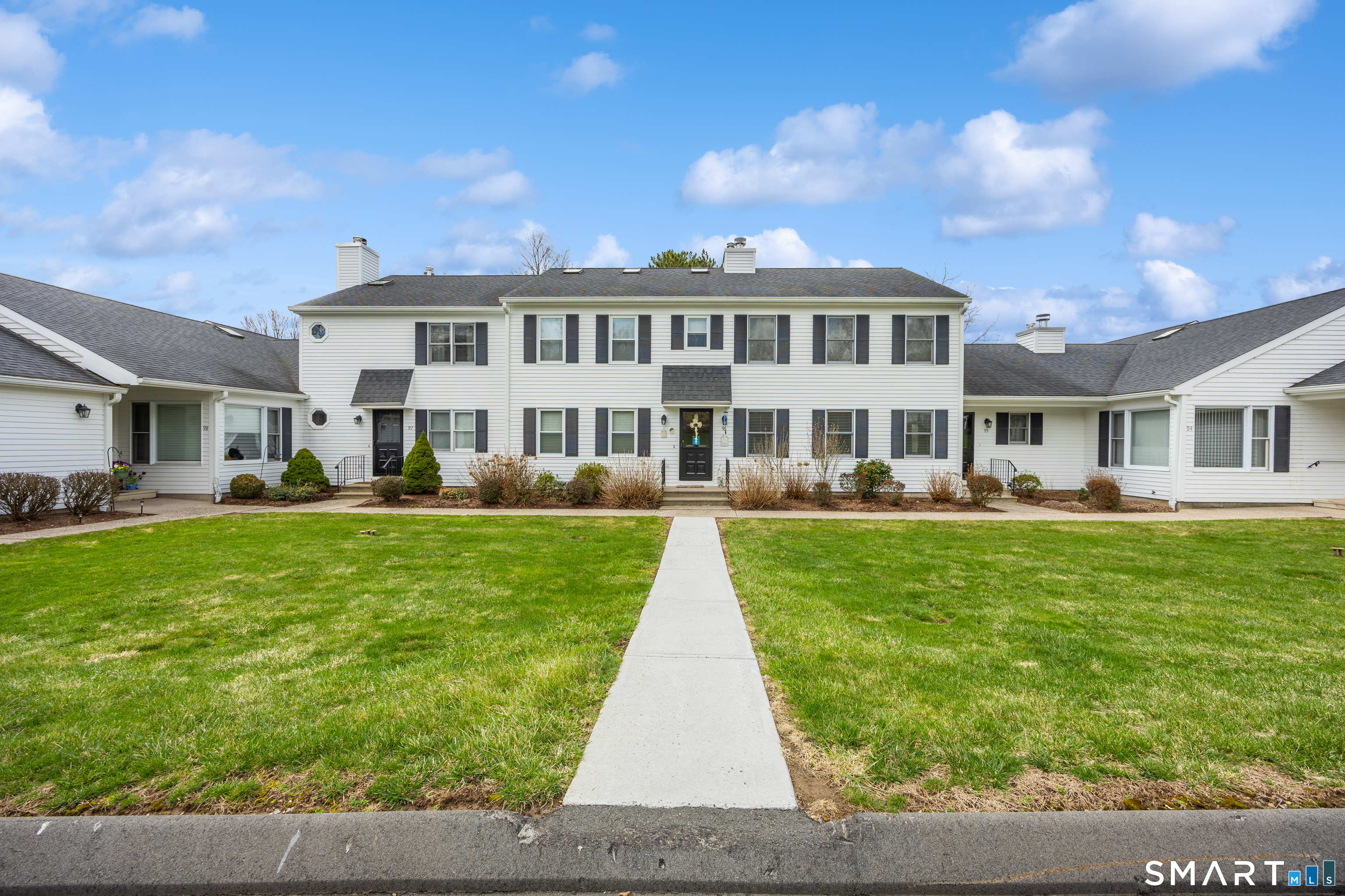 319 Thomaston Road, Unit 95 Watertown, CT 06795 - Photo 2 of 34
