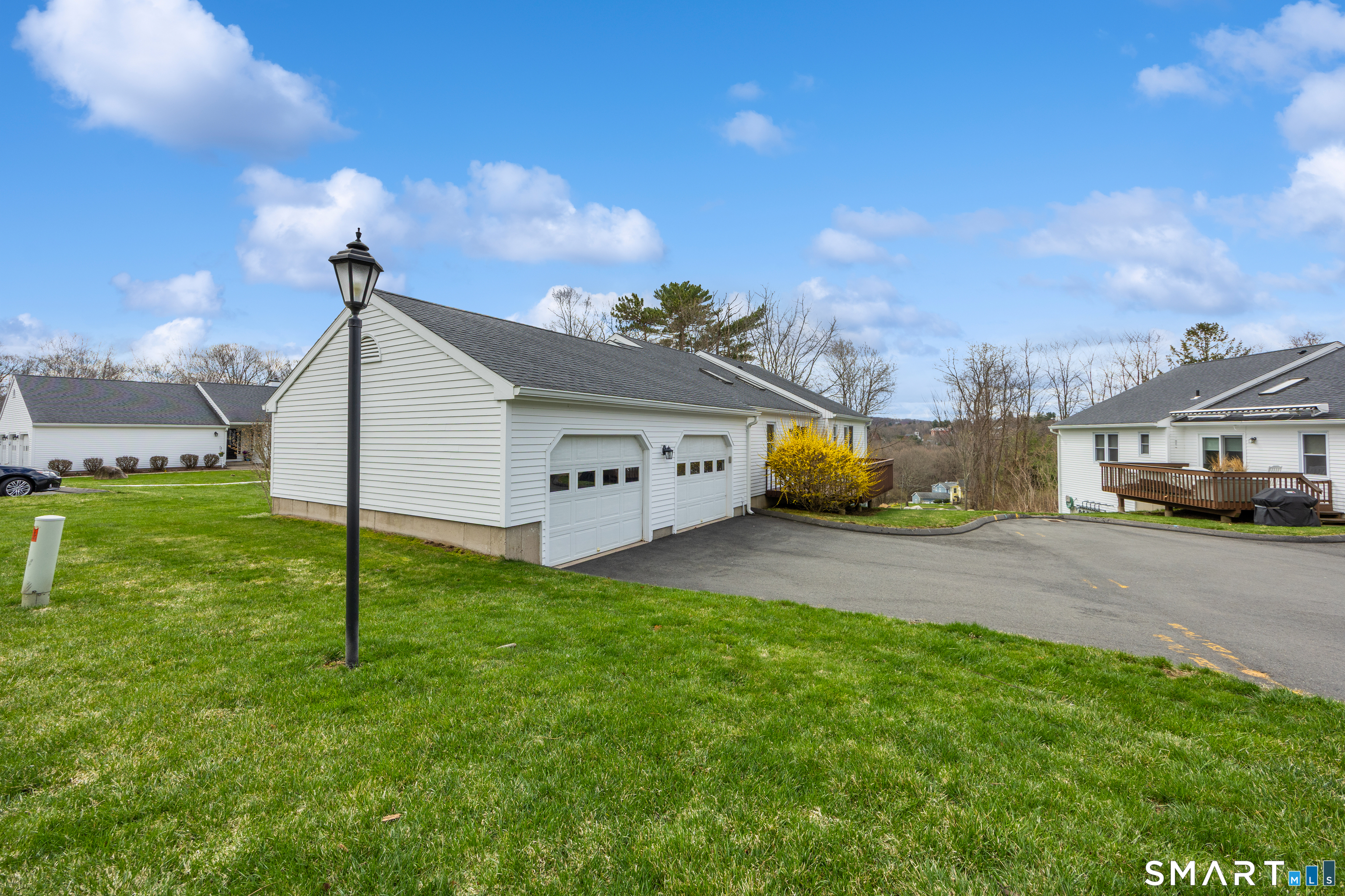 319 Thomaston Road, Unit 95 Watertown, CT 06795 - Photo 33 of 34