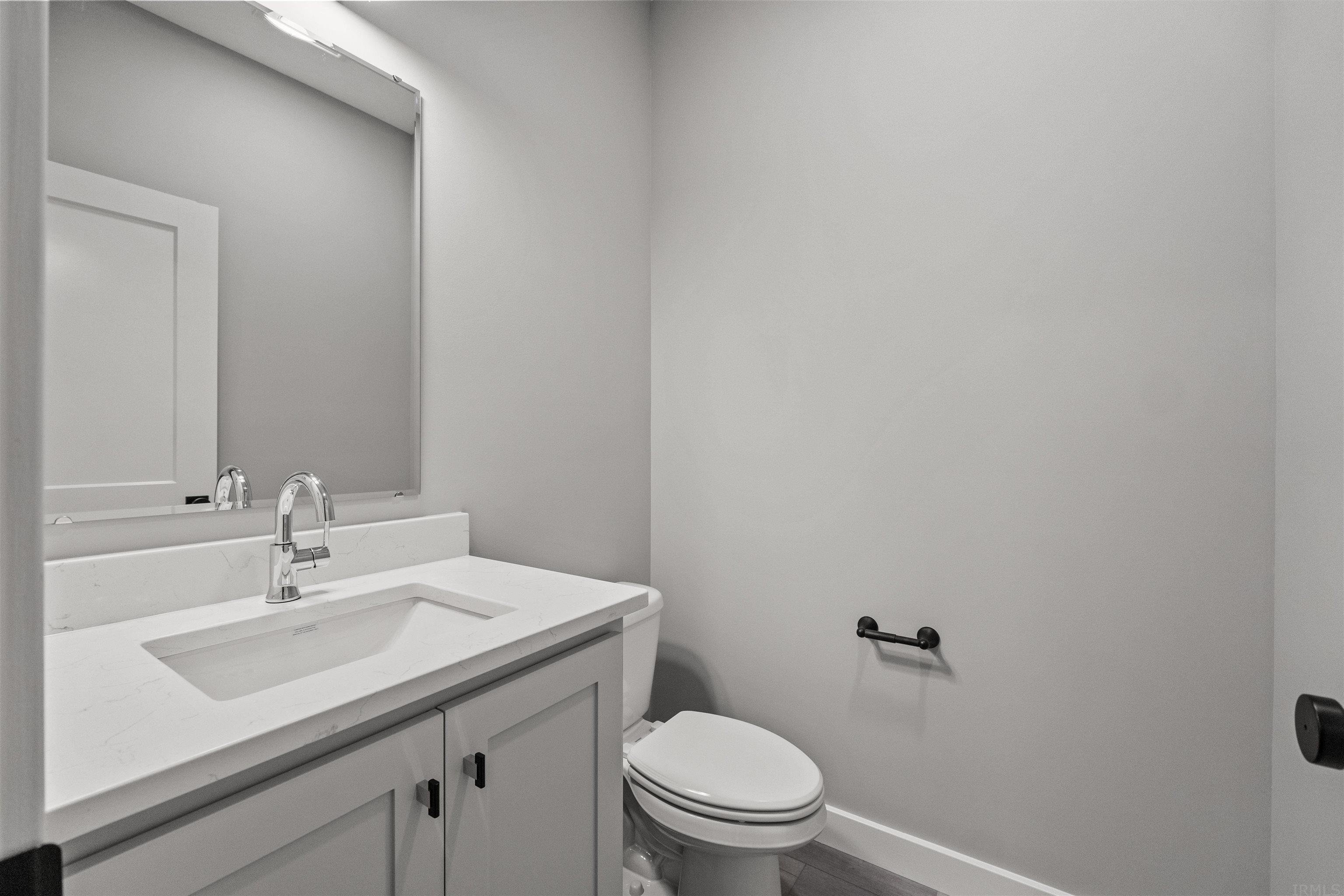 19075 Ringo Road Auburn, IN 46706 - Photo 11 of 28 Gallery Image 11