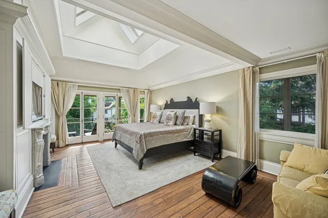 $4,799,000 | 528 Roslyn Road, Kenilworth, IL 60043