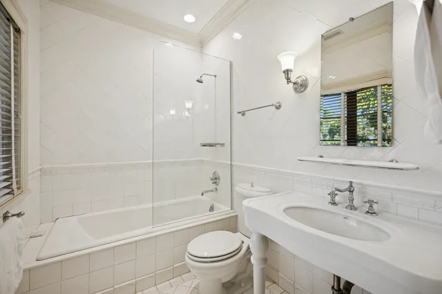 $4,799,000 | 528 Roslyn Road, Kenilworth, IL 60043