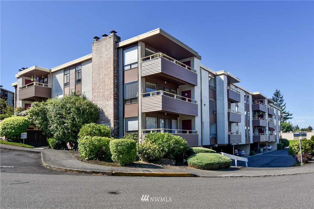 550 Elm Way, Unit 313 Edmonds, WA 98020 - Photo 21 of 25 Gallery Image 21