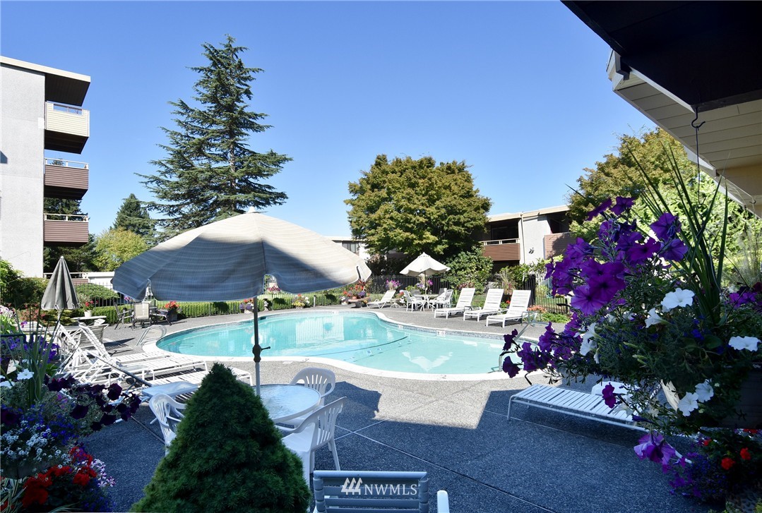 550 Elm Way, Unit 313 Edmonds, WA 98020 - Photo 24 of 25 Gallery Image 24