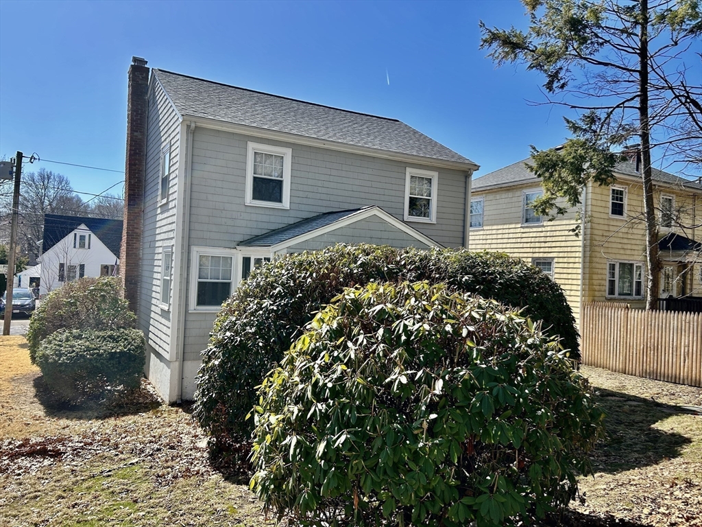 40 Hollywood Road Boston, MA 02132 - Photo 20 of 20 Gallery Image 20