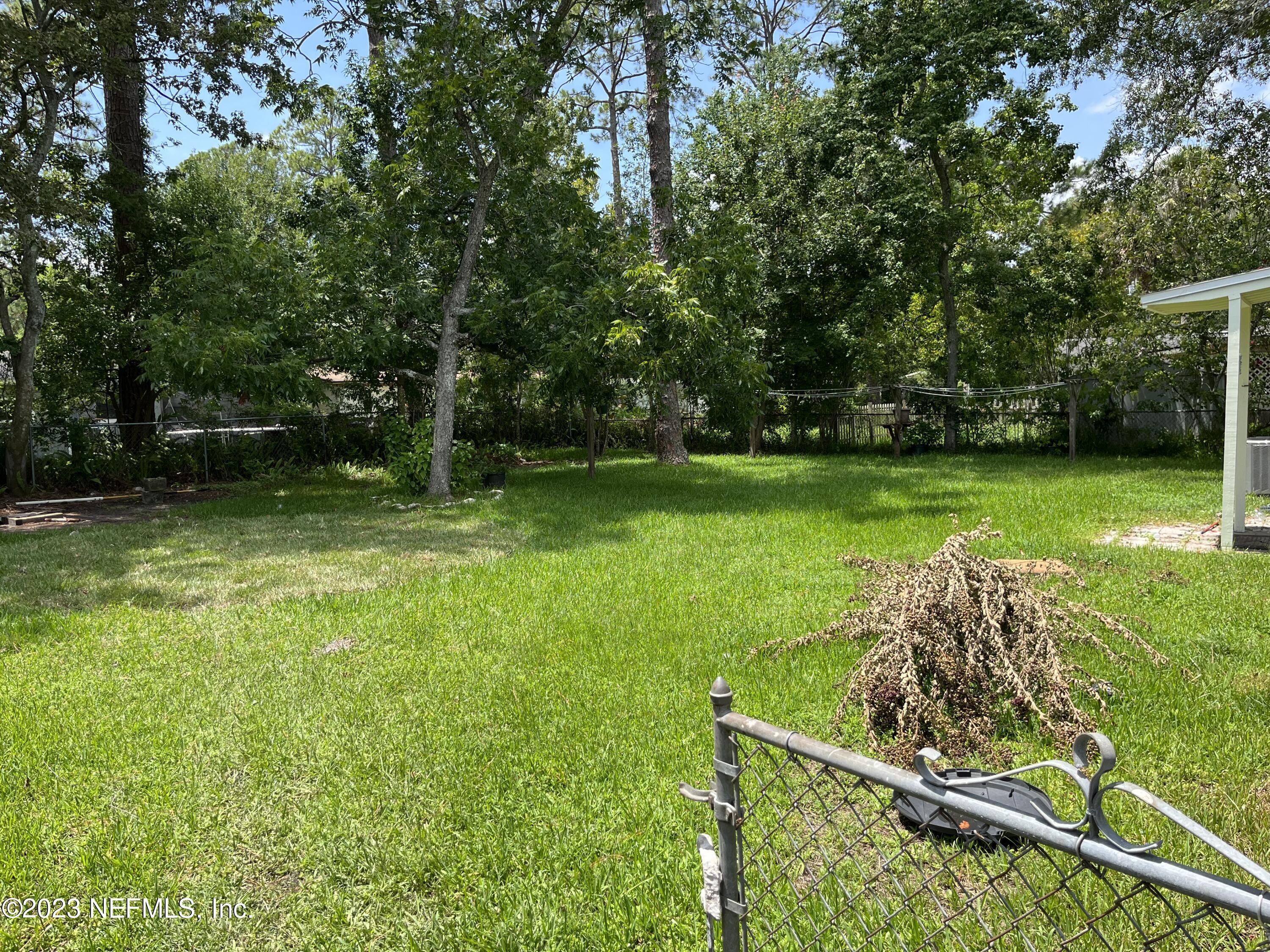 5418 Juno Drive Jacksonville, FL 32207 - Photo 19 of 19 a garden view