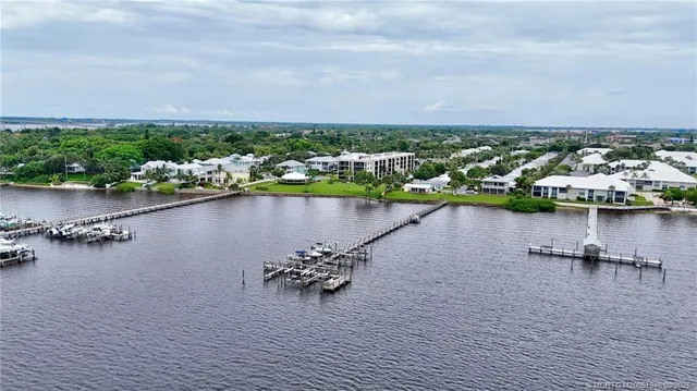 $335,000 | 159 Southeast Sailfish Lane, Stuart, FL 34996